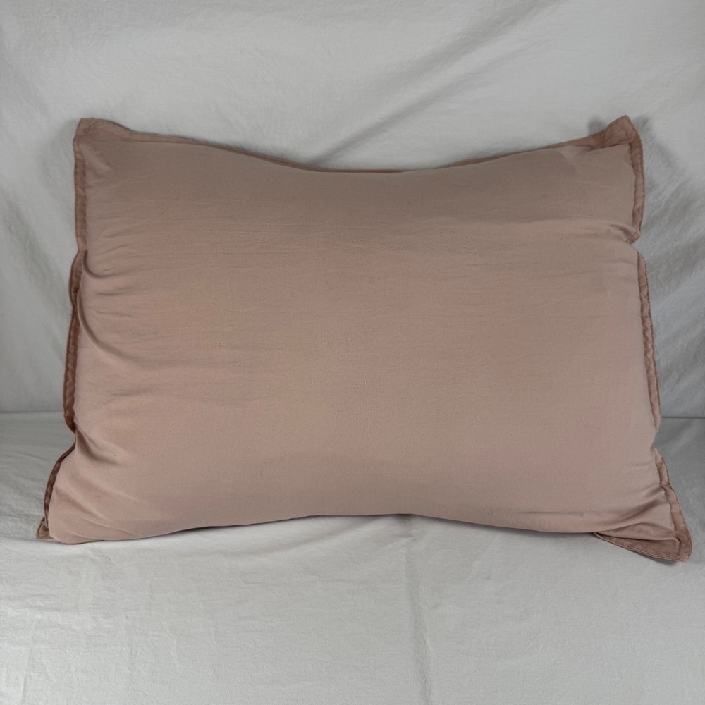 UGG Standard 20x24" Mauve Pink 100% Polyester Flange Edge Pillow Sham
